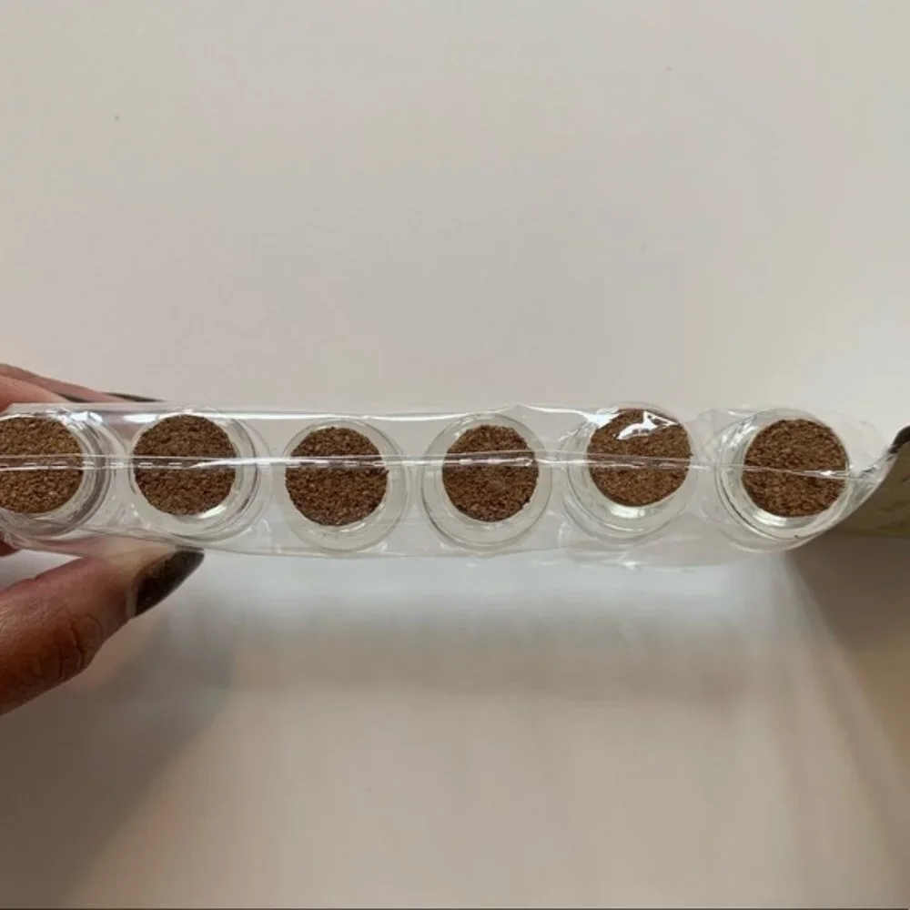 Mini Glass Vials with Cork Lids‎